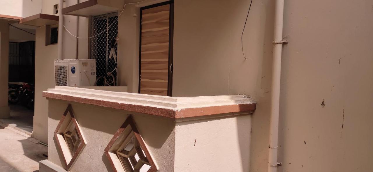 Ln Beach Homestay Puri Eksteriør bilde