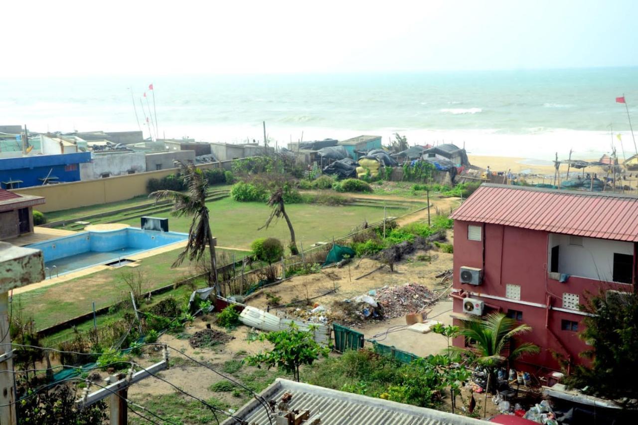 Ln Beach Homestay Puri Eksteriør bilde